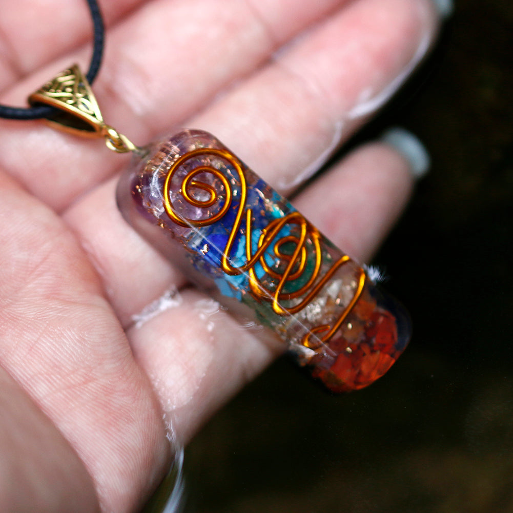 7 CHAKRAS ORGONITE NECKLACE